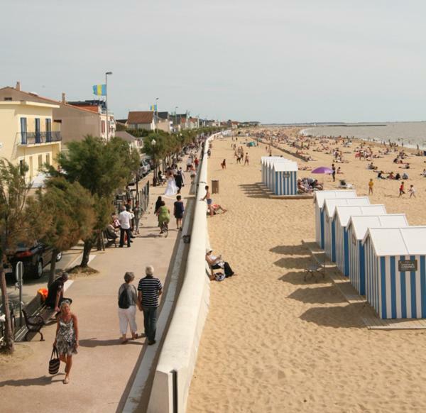Maison De Charme A La Rochelle Croix-Chapeau Eksteriør bilde